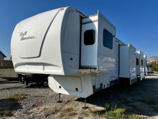 2018 North American Traveler Seven Slide RV